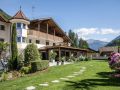 tennis hotel sonnenalm south tyrol garden
